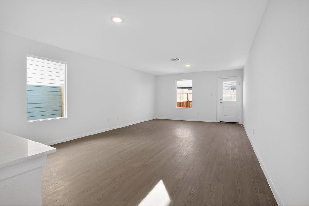 6734 Pumice Pl - Photo 5 of 19