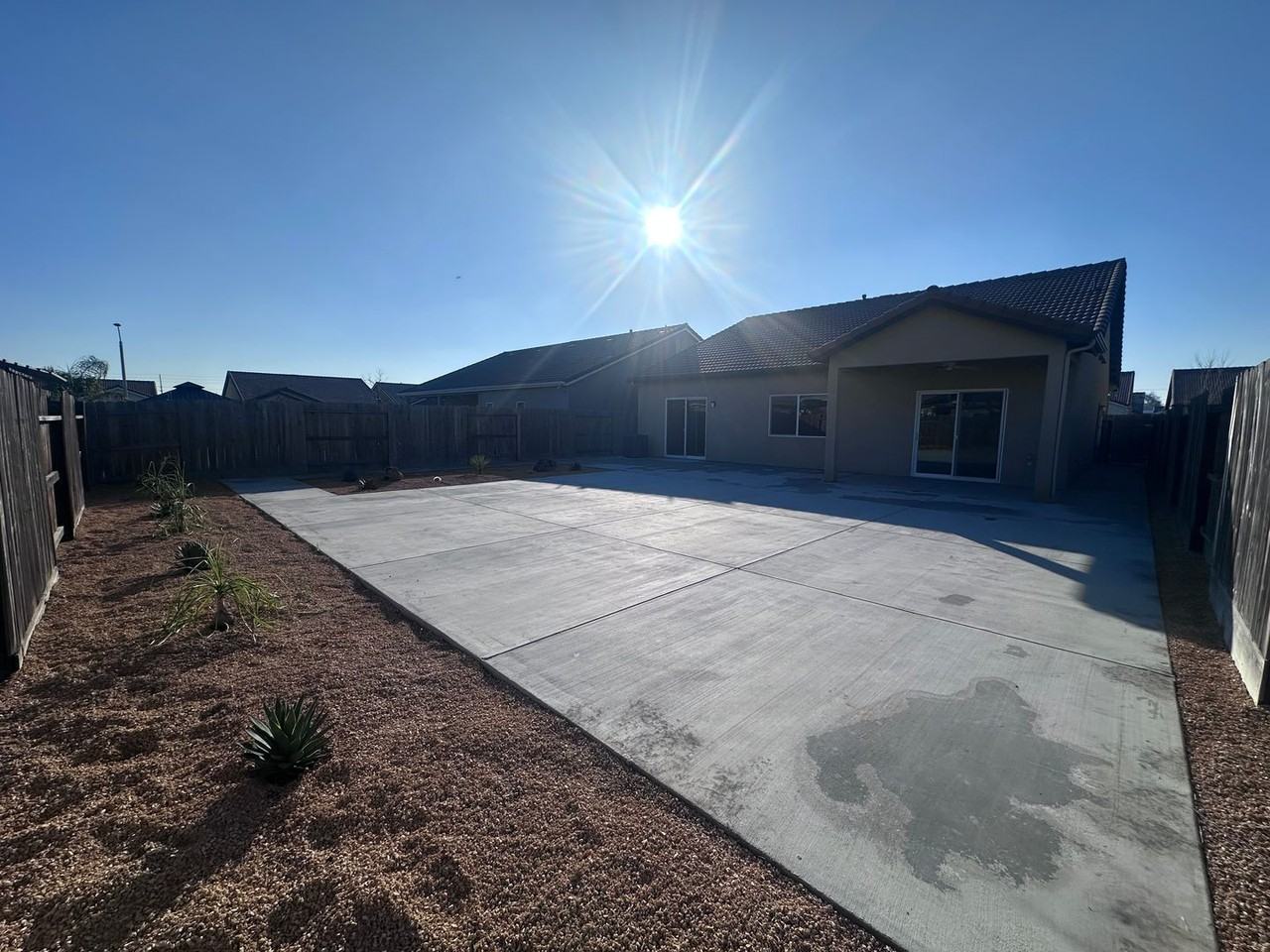 2234 S Oakhurst Ct - Photo 3 of 15