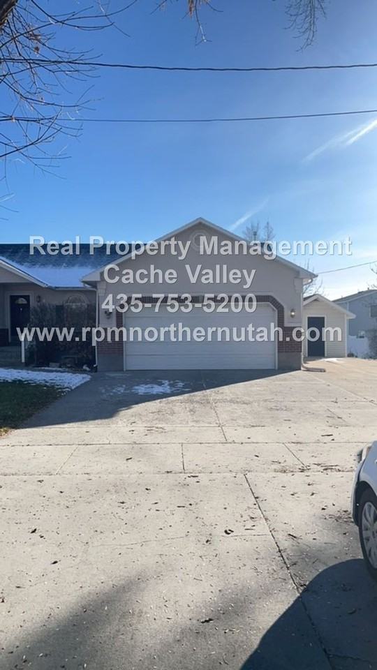 98 W 400 S - Photo 6 of 45