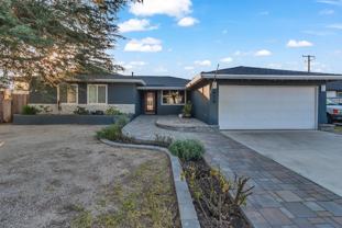 920 N Milford St - Photo 1 of 1