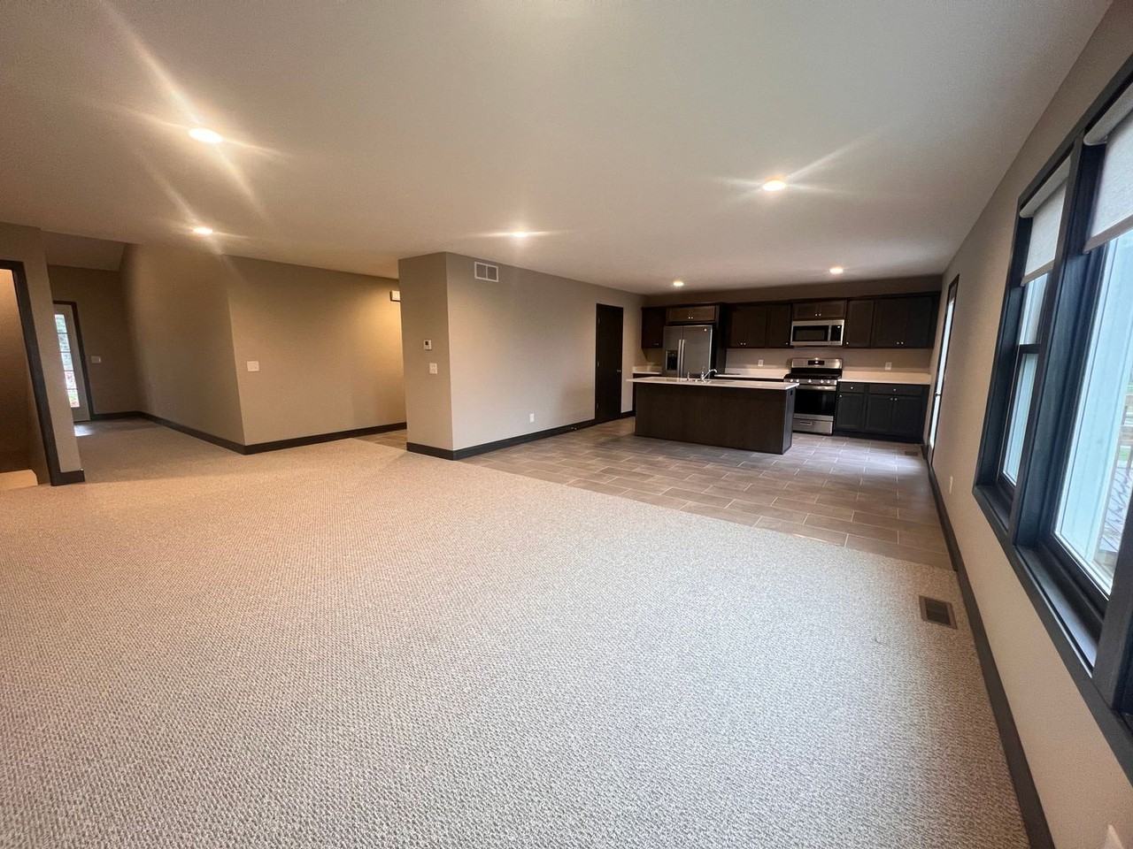 2420 68th St Se - Photo 6 of 30