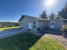 featured image of 1571 Vista Grande Ln #B