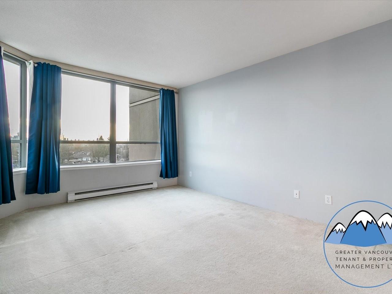 4160 Albert St - Photo 7 of 36