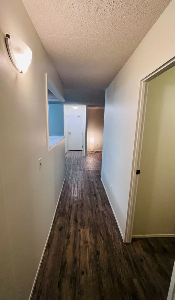 1 Burland Ave - Photo 6 of 15