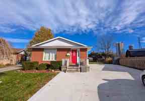 featured image of 5700 Sunnylea Cres