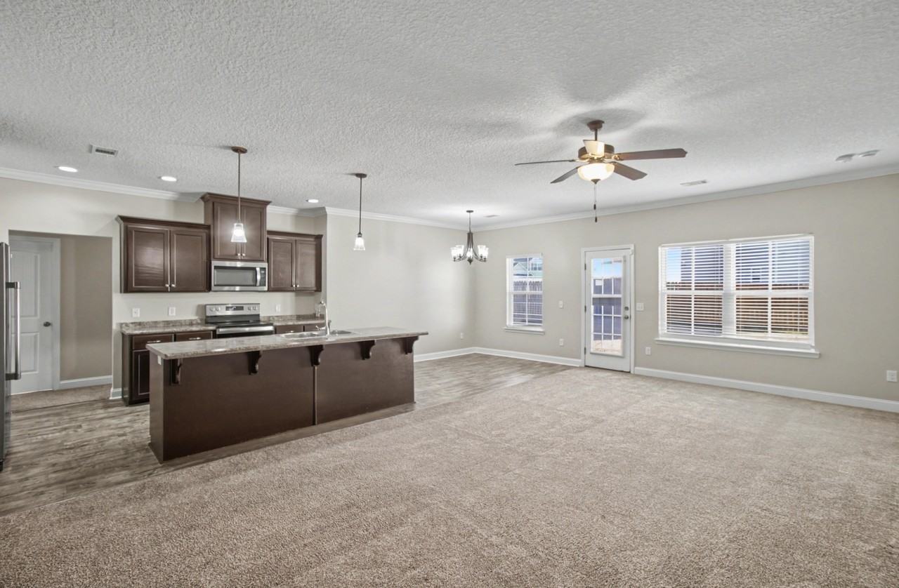 147 Rimes Ave Se #1 - Photo 2 of 28