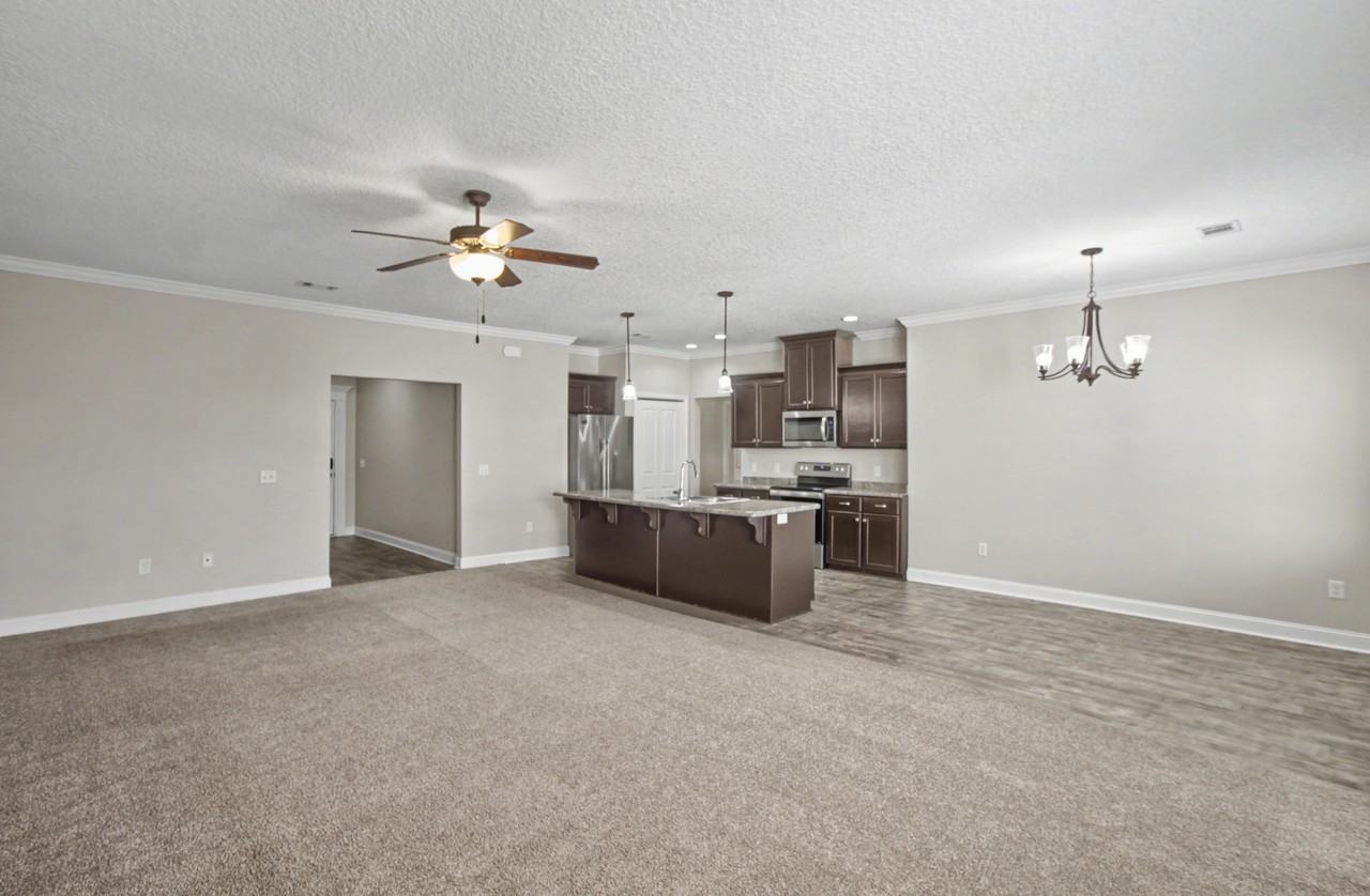 147 Rimes Ave Se #1 - Photo 3 of 28