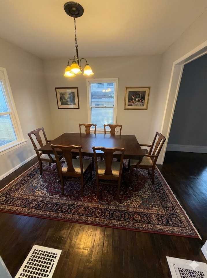 311 Oakley Ave #1 - Photo 5 of 9