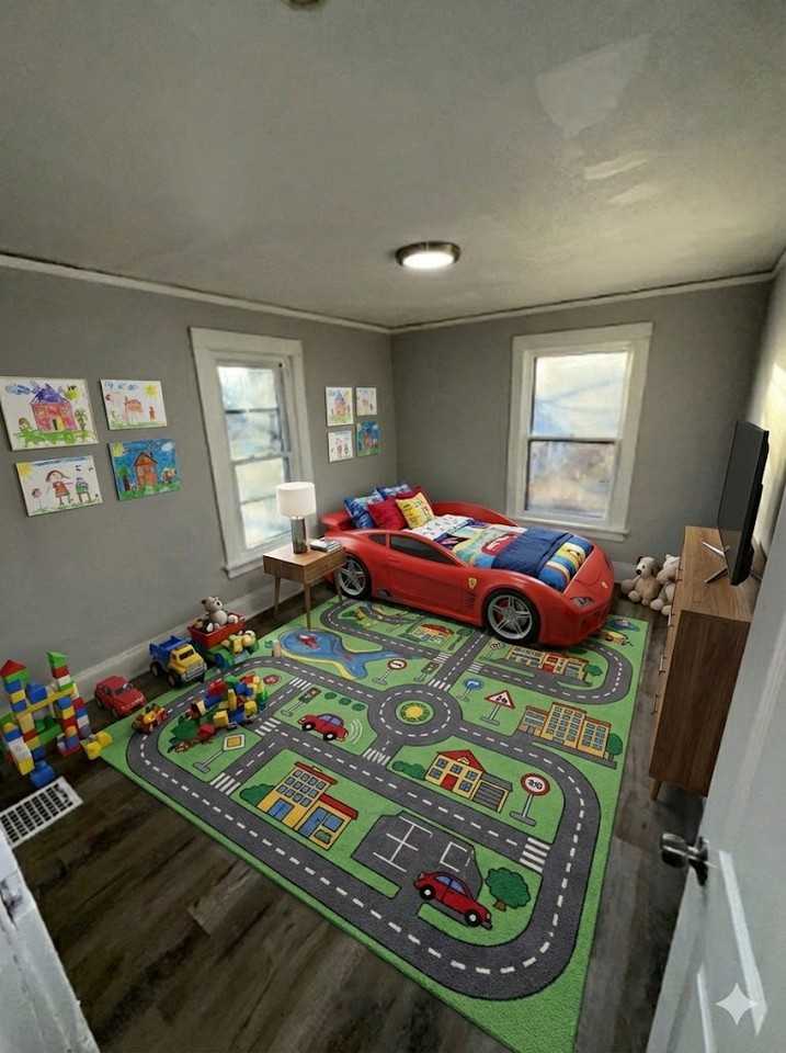 311 Oakley Ave #1 - Photo 7 of 9