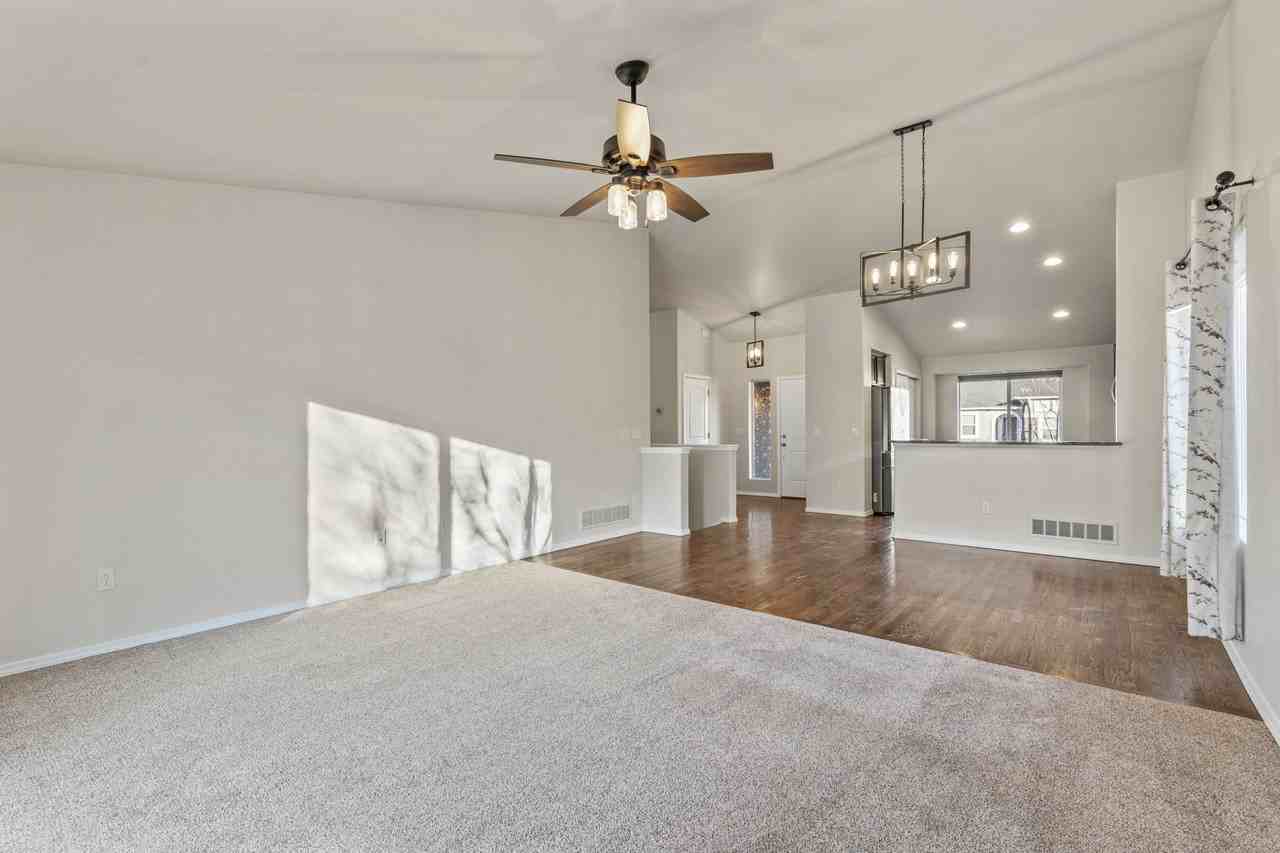 2556 Hannah Ridge Dr #1 - Photo 3 of 10