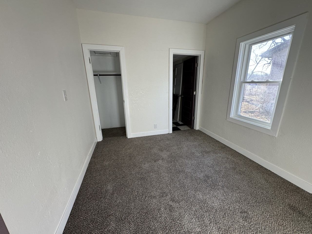 1329 Rowland Ave #1 - Photo 7 of 11