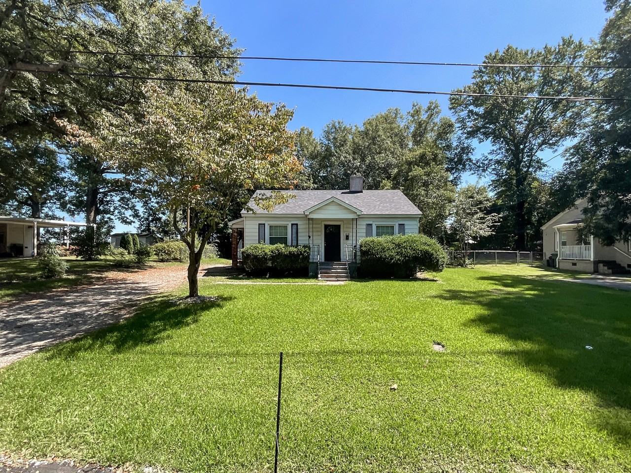 512 Carl St #1 - Photo 2 of 10