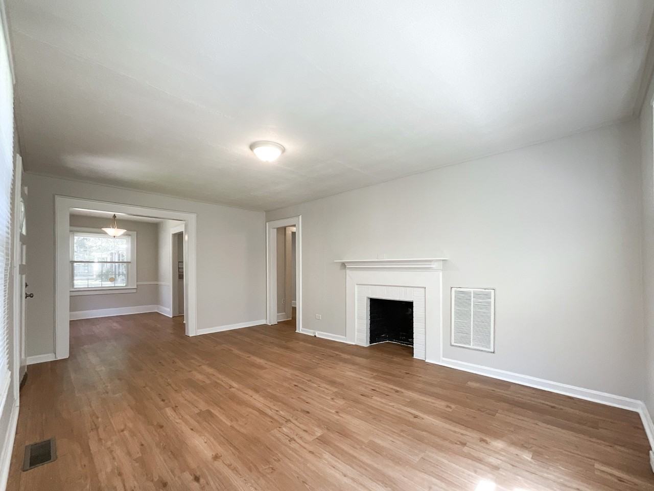 512 Carl St #1 - Photo 3 of 10