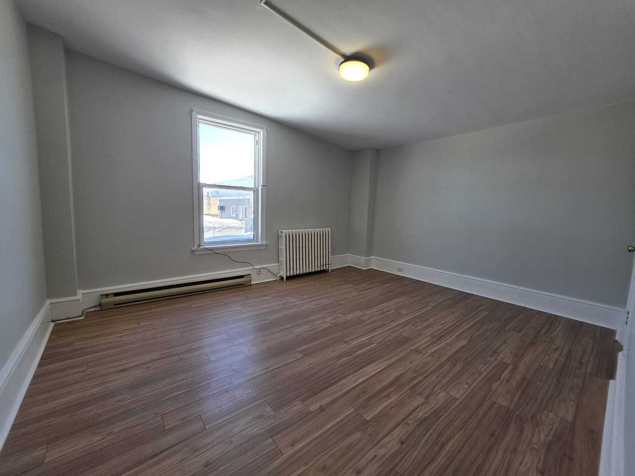 11 Montreal St #11 - Photo 7 of 15