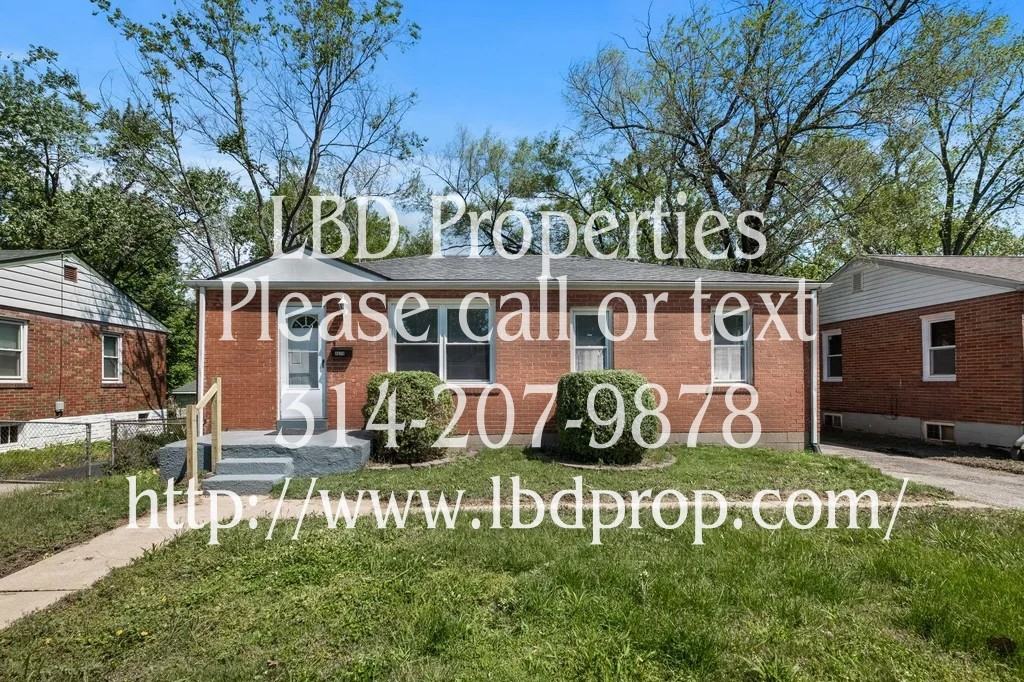 9029 Trefore Ave #1 - Photo 2 of 23