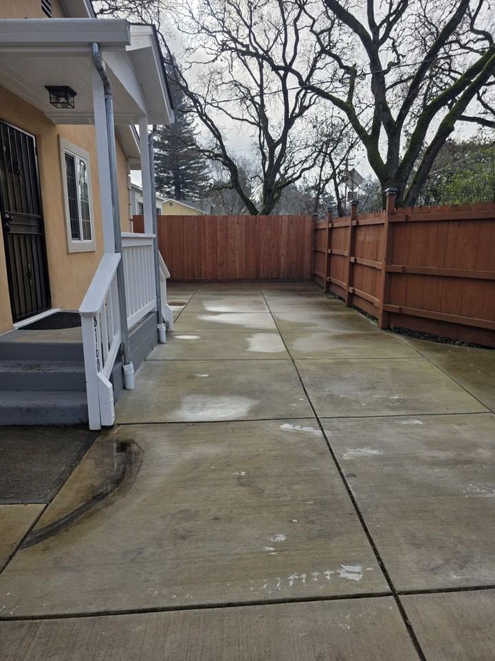 8160 Olof St #1 - Photo 3 of 17