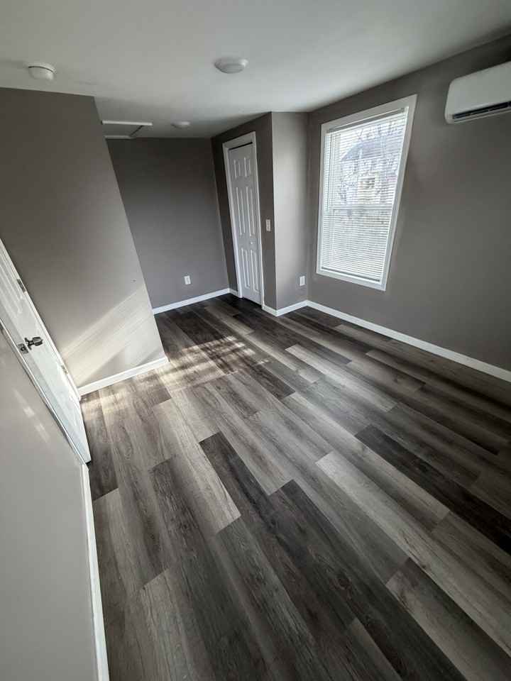 110 - 116 East Chilhowie Avenue - 4A #4A - Photo 4 of 11