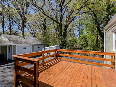 1505 Cutshaw Pl #1 - Photo 2 of 12