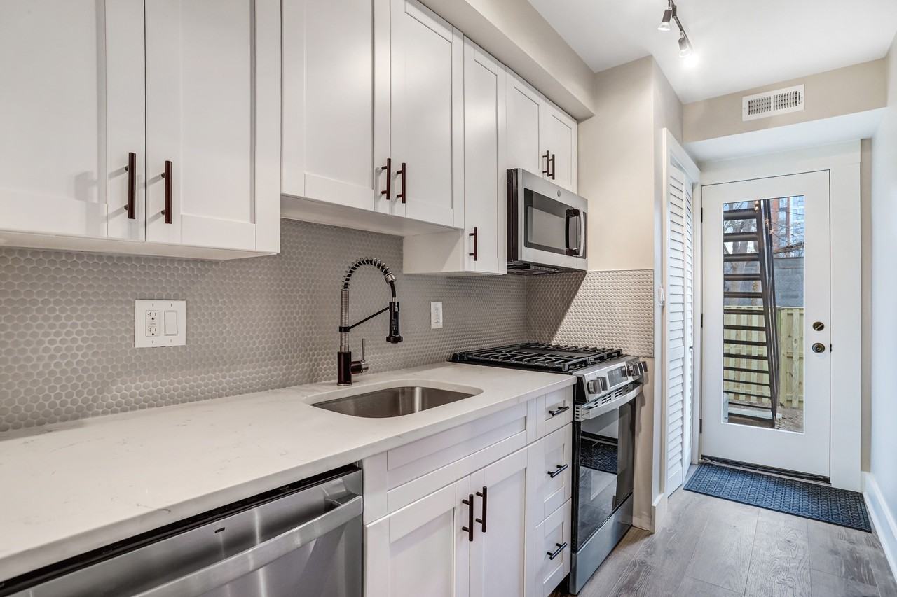 1526 2nd St Sw #1 - Photo 3 of 30