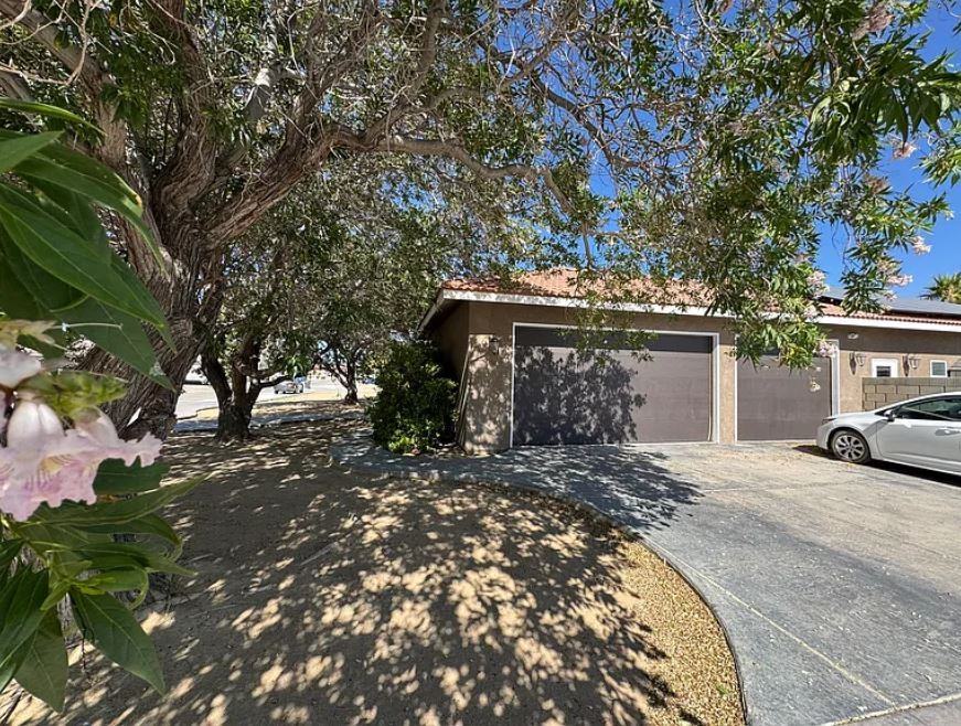 9653 Denhart Ave #1 - Photo 4 of 29