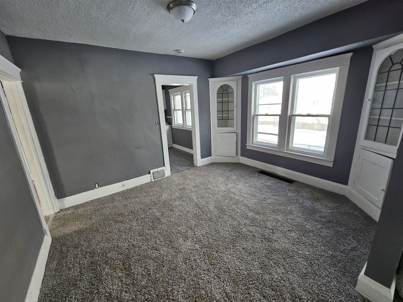 778 Eddy Rd - Photo 4 of 15