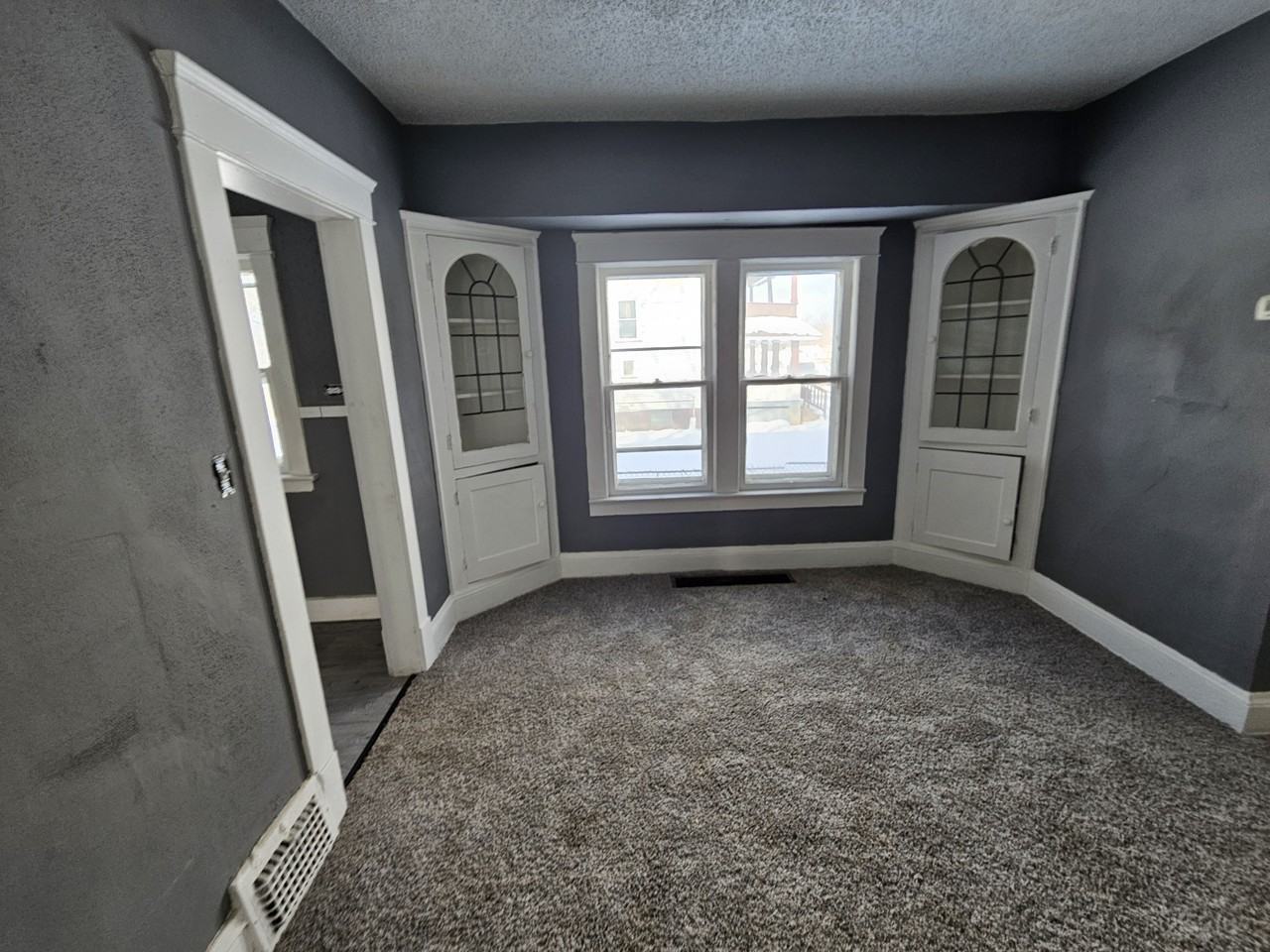 778 Eddy Rd - Photo 5 of 15