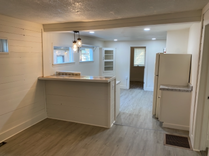 711 N 26th St #1 - Photo 2 of 9