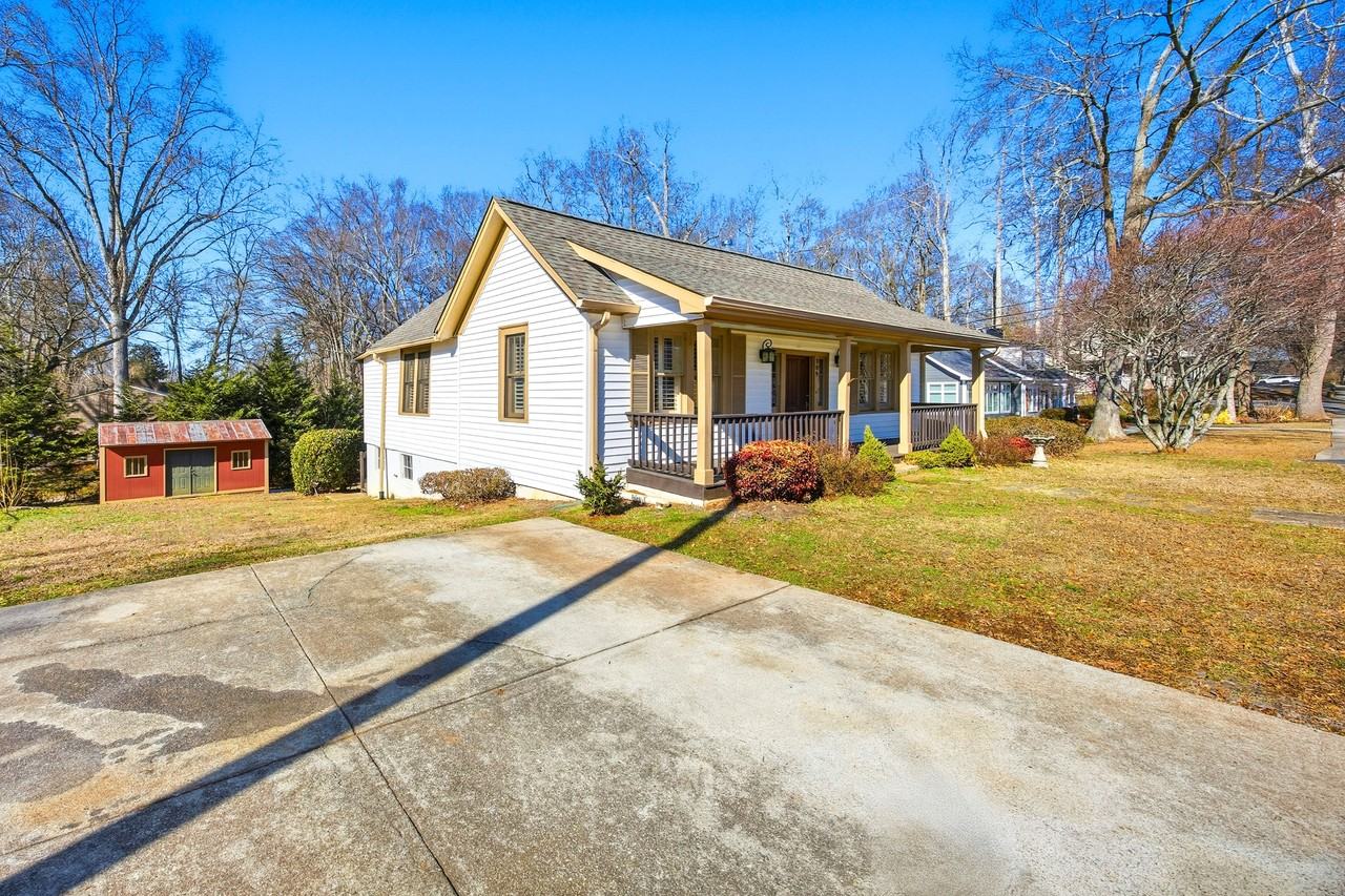 209 W Shadburn Ave #1 - Photo 2 of 20