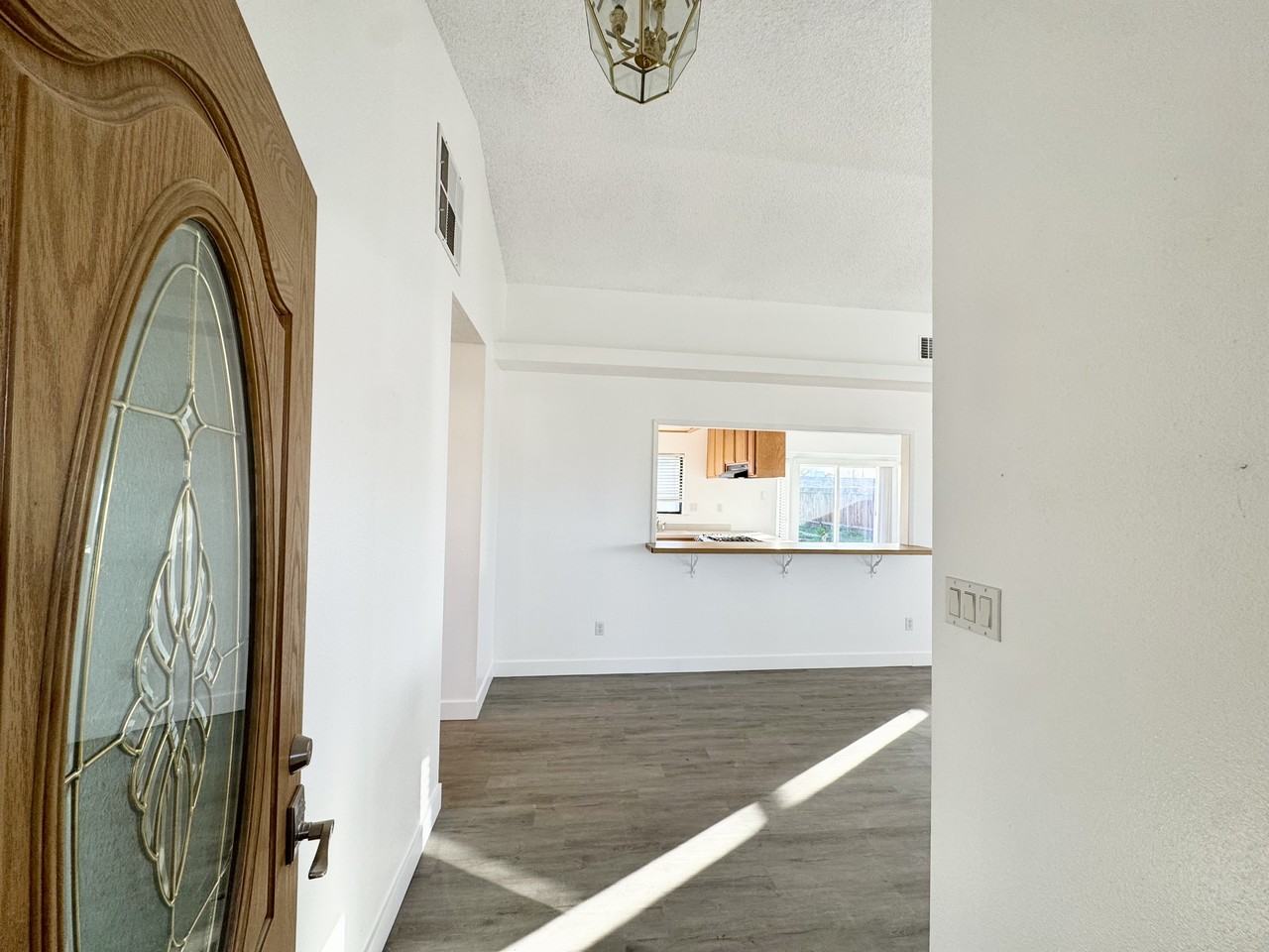 9808 Susan Ave #1 - Photo 3 of 23