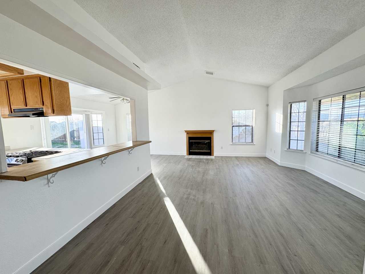 9808 Susan Ave #1 - Photo 4 of 23