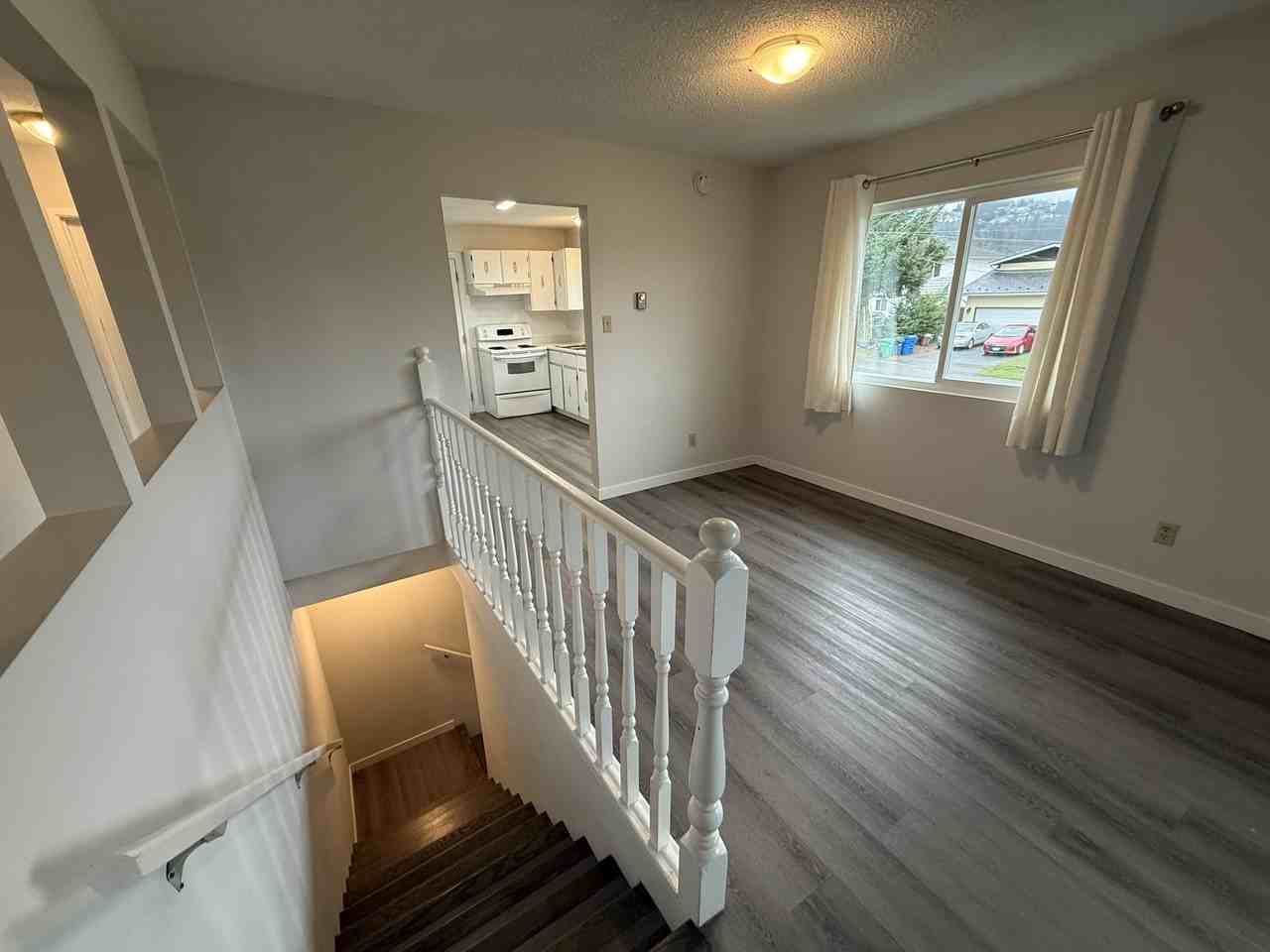 202 Derby Pl Uppr - Photo 6 of 23