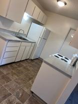 King Manor in Milwaukie - Photo 1 of 1