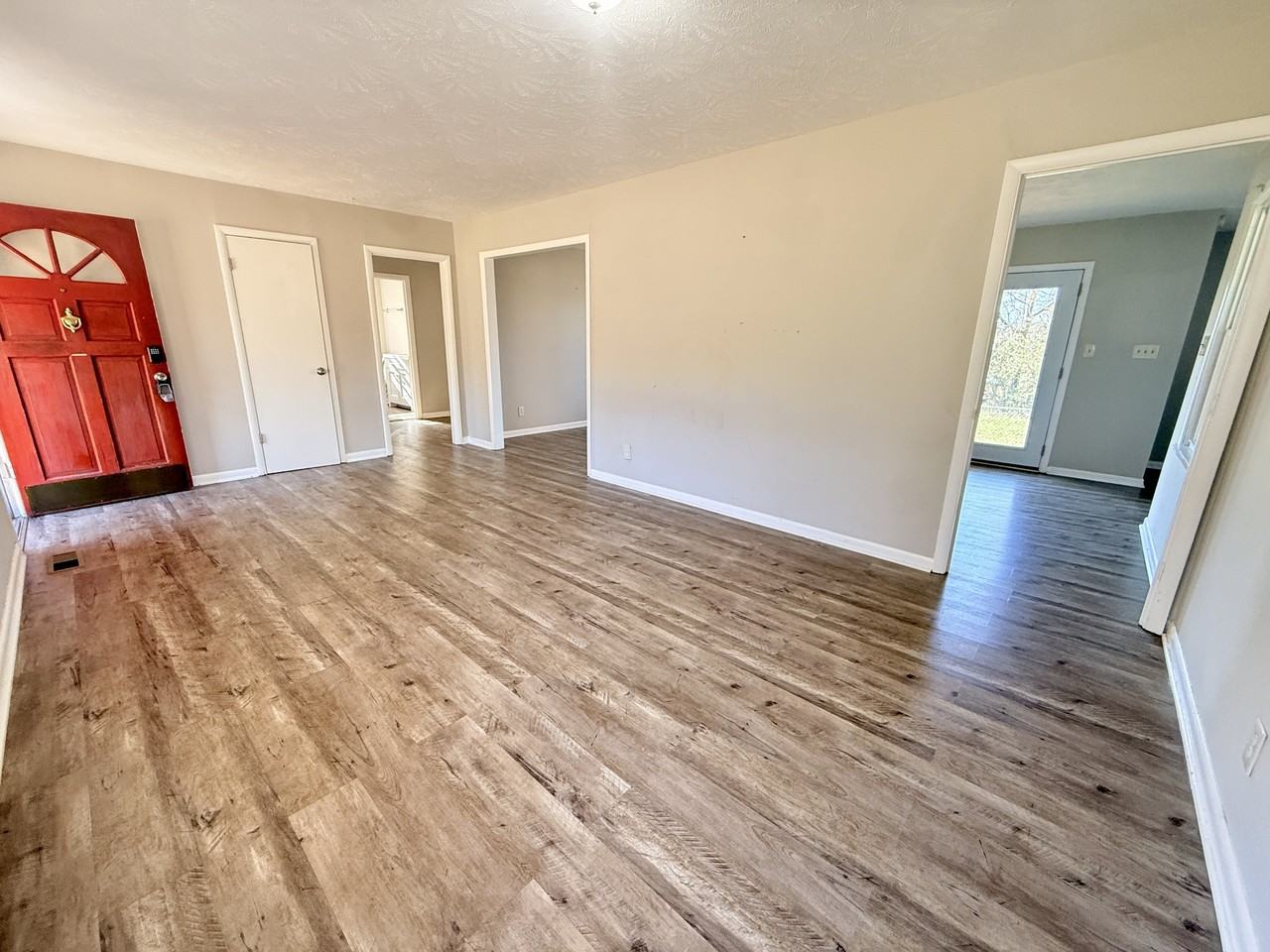 1576 Hobbs Island Rd Se #1 - Photo 5 of 24