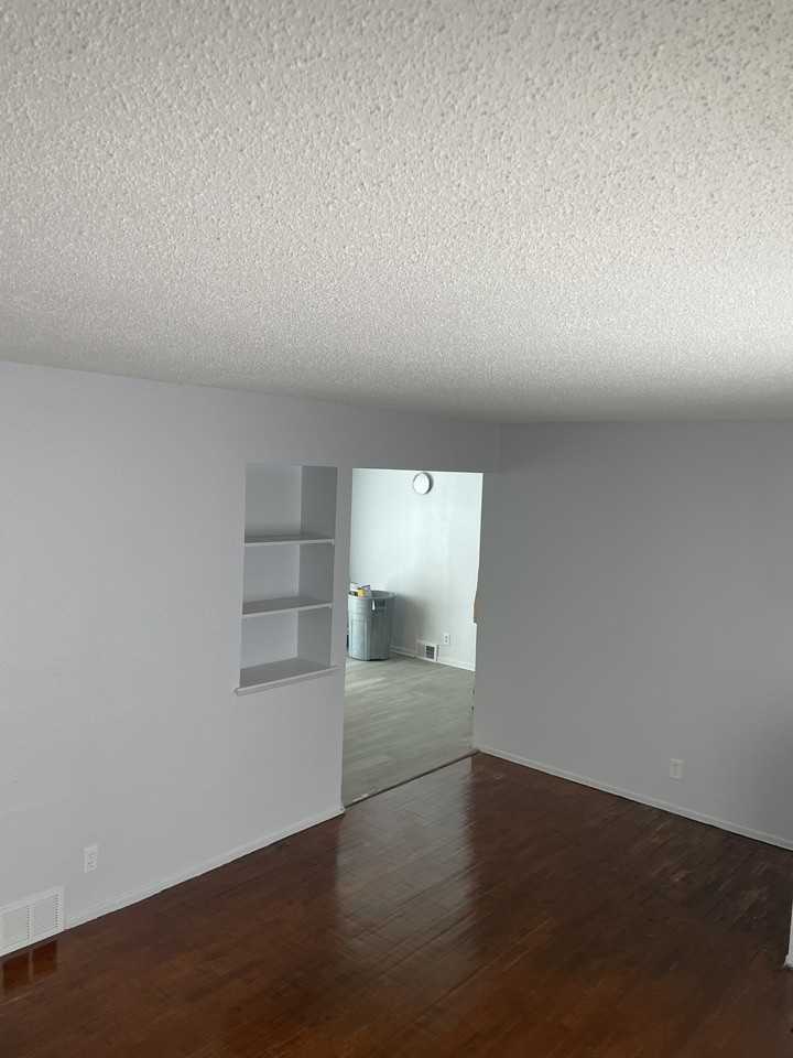 6236 Natchez Dr #1 - Photo 3 of 12