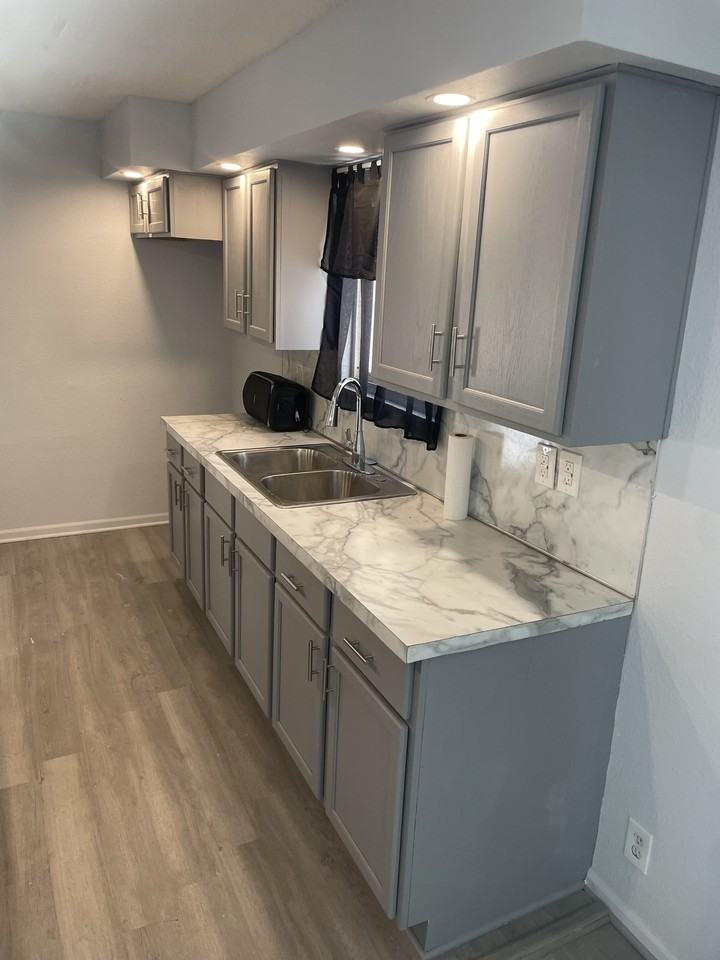 6236 Natchez Dr #1 - Photo 6 of 12