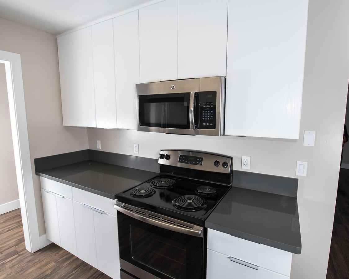 900 E Hillsdale Blvd - Photo 2 of 50