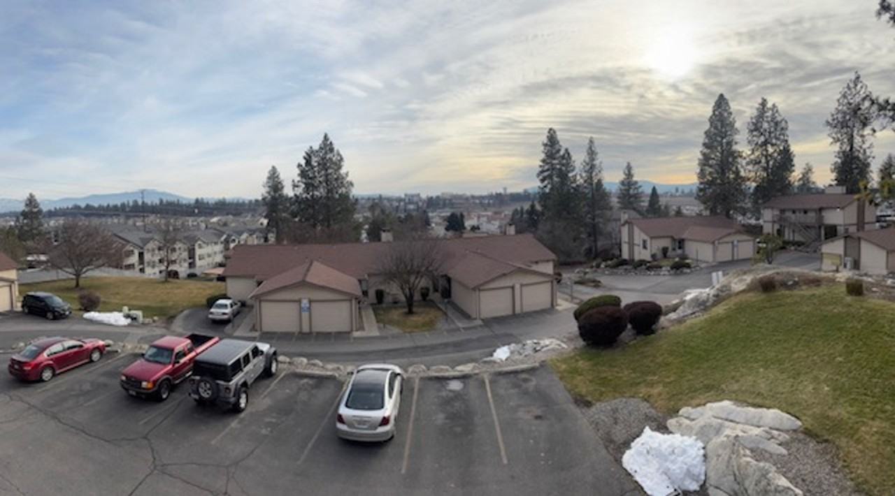 4015 - Photo 3 of 16