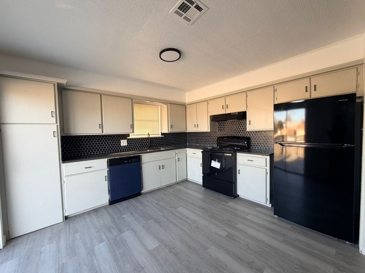 2331 Nw Austin Dr #1 - Photo 6 of 47