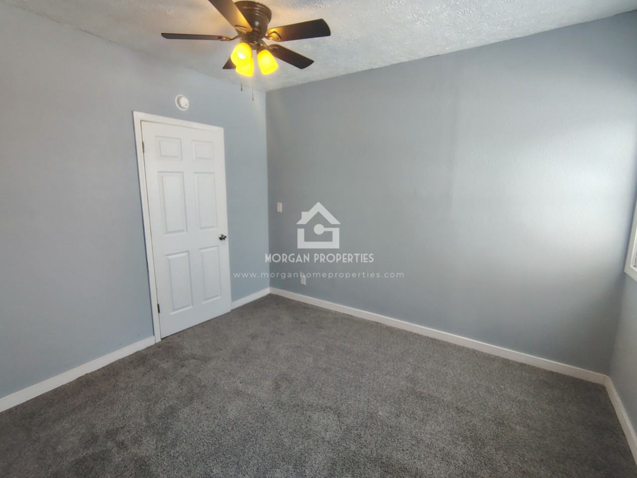 1001 W 1st St #1 - Photo 5 of 8