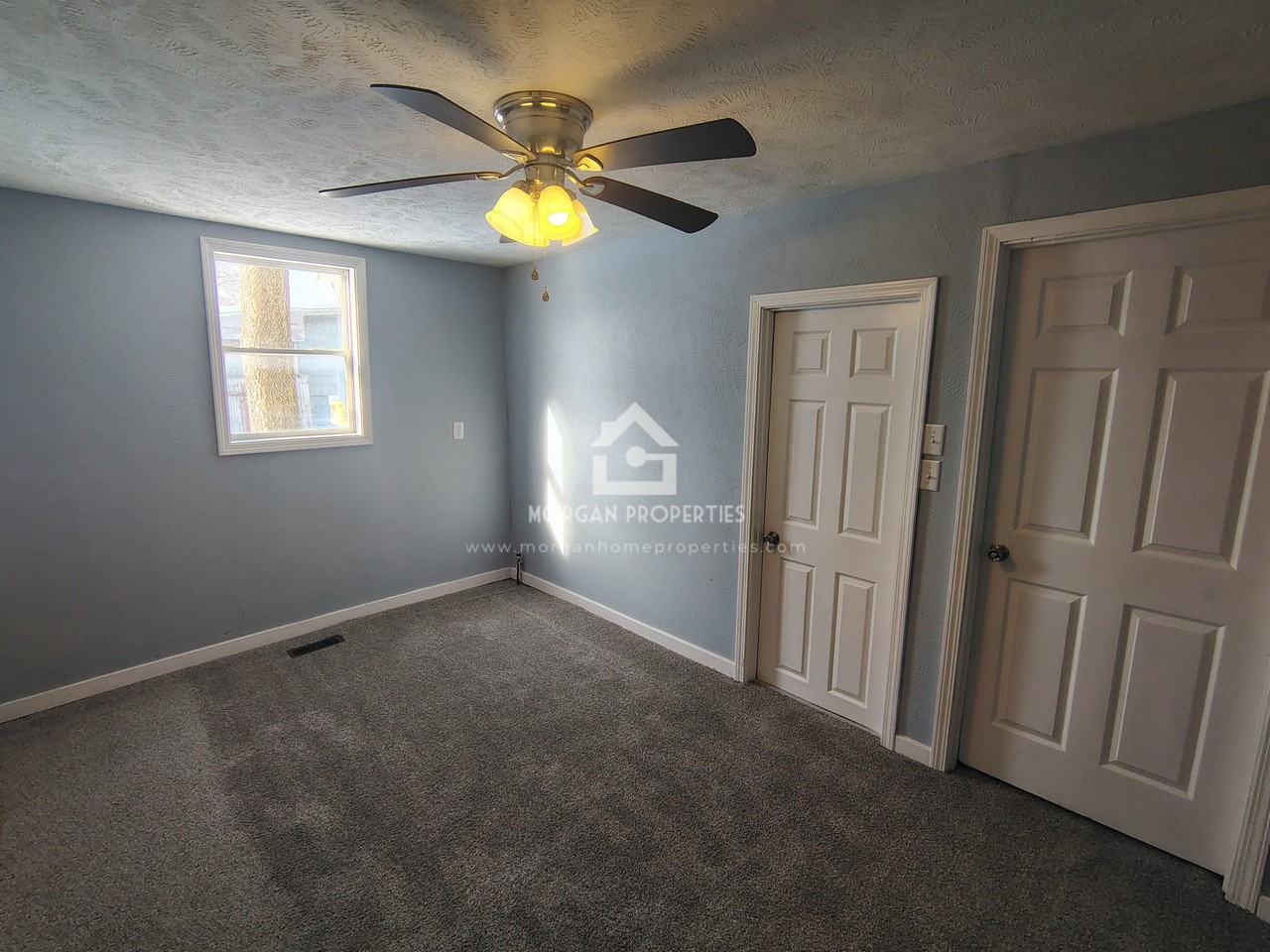 1001 W 1st St #1 - Photo 6 of 8