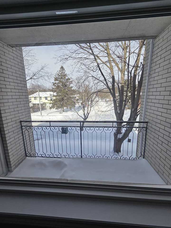 87 207-87 Westwood Drive #207 - Photo 7 of 15