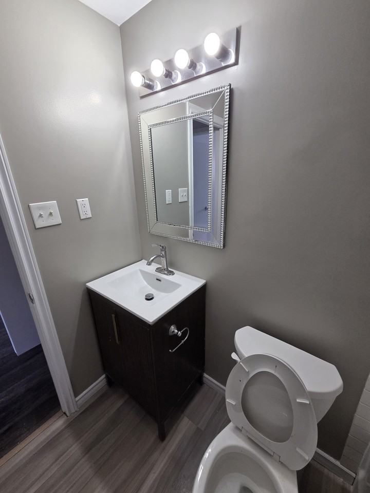 93 Westwood Dr #108 - Photo 6 of 11