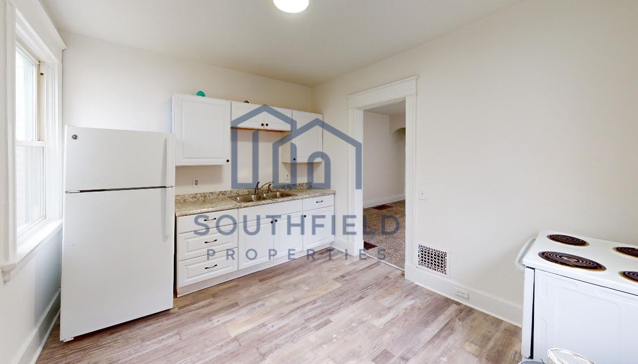 1846 Lincoln Ave #1 - Photo 6 of 13