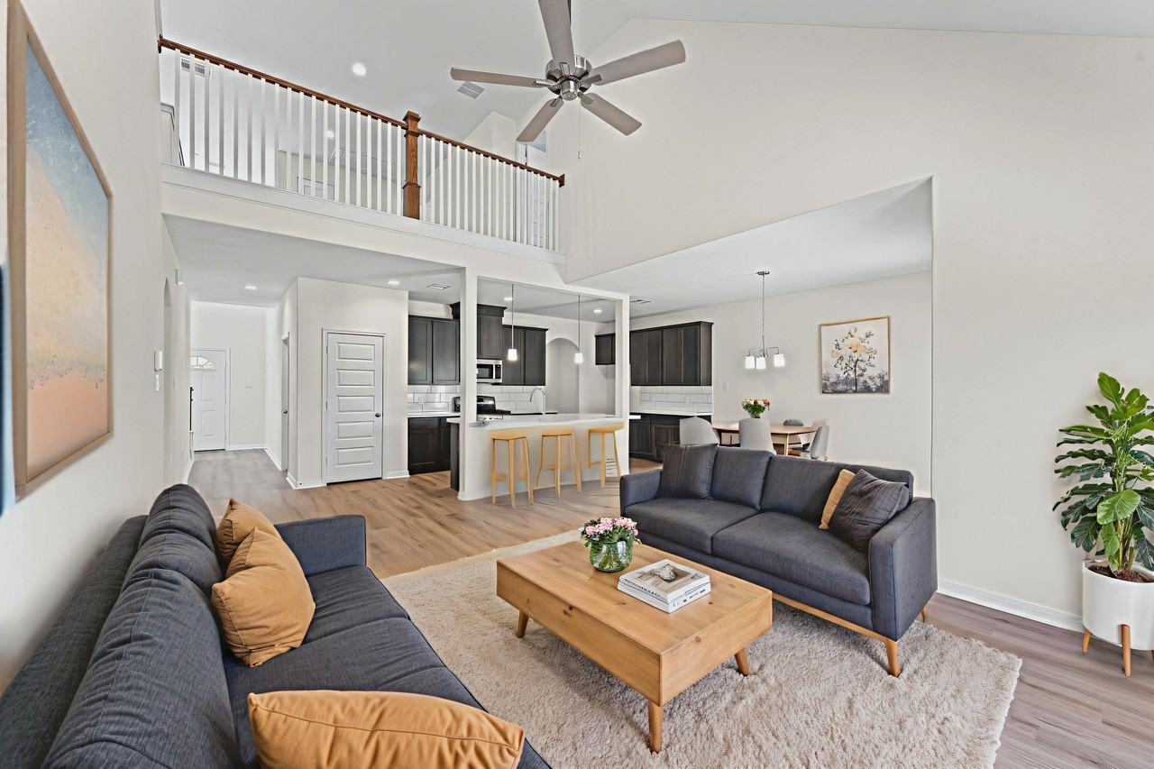 11824 Whirlaway Dr #1 - Photo 2 of 35