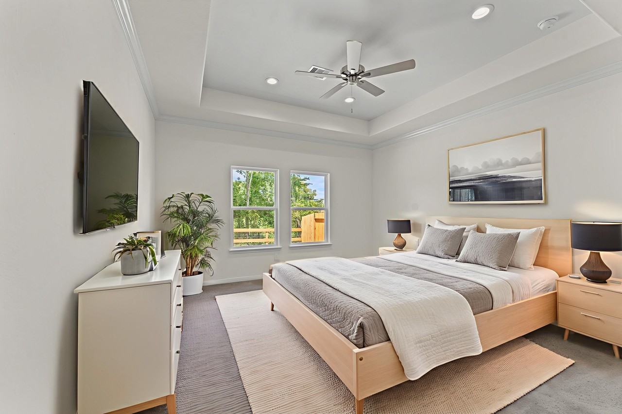 11824 Whirlaway Dr #1 - Photo 4 of 35