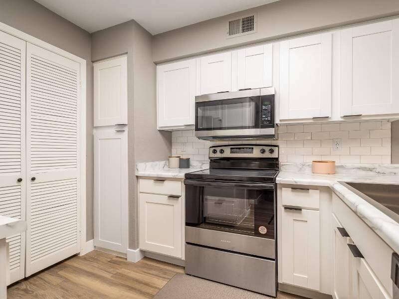 6200 Eubank Blvd Ne - Photo 5 of 31