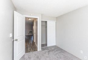 featured image of 1334 N Liberty St