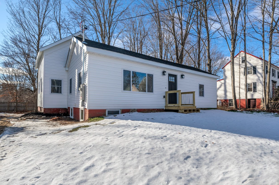 17 Bridge St #1 - Photo 4 of 48