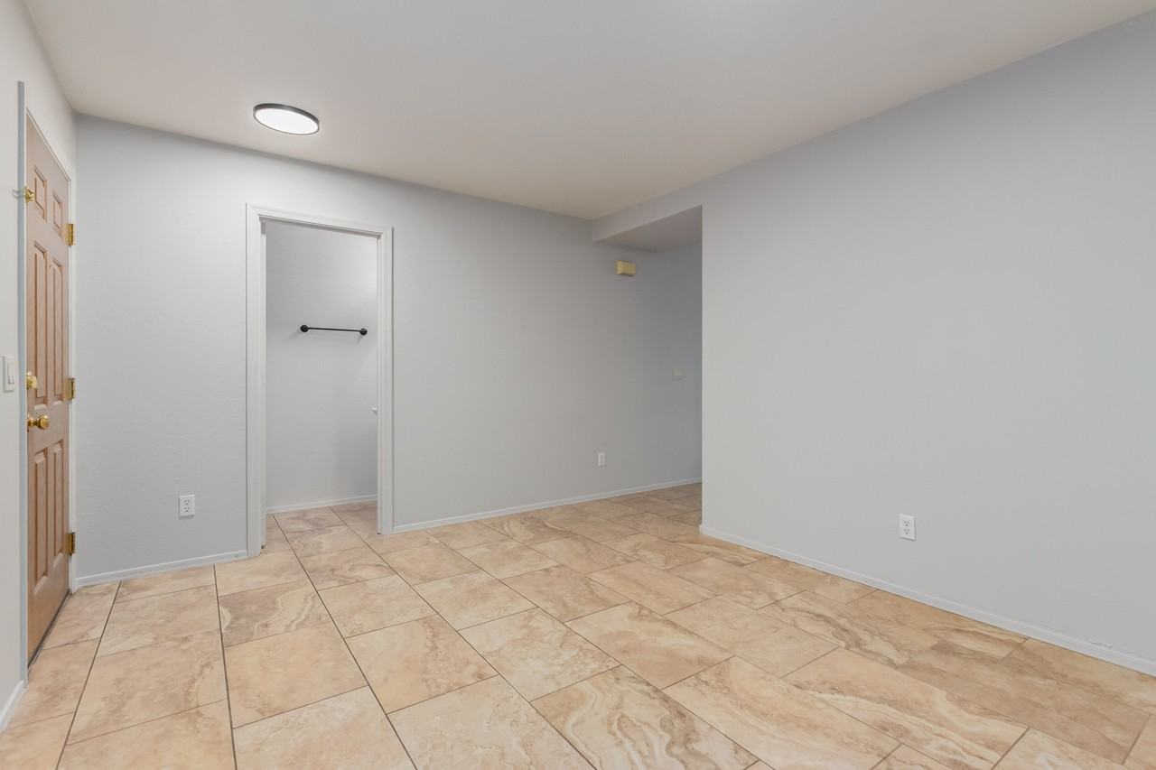 2574 E Meadow Mist Ln #1 - Photo 7 of 45