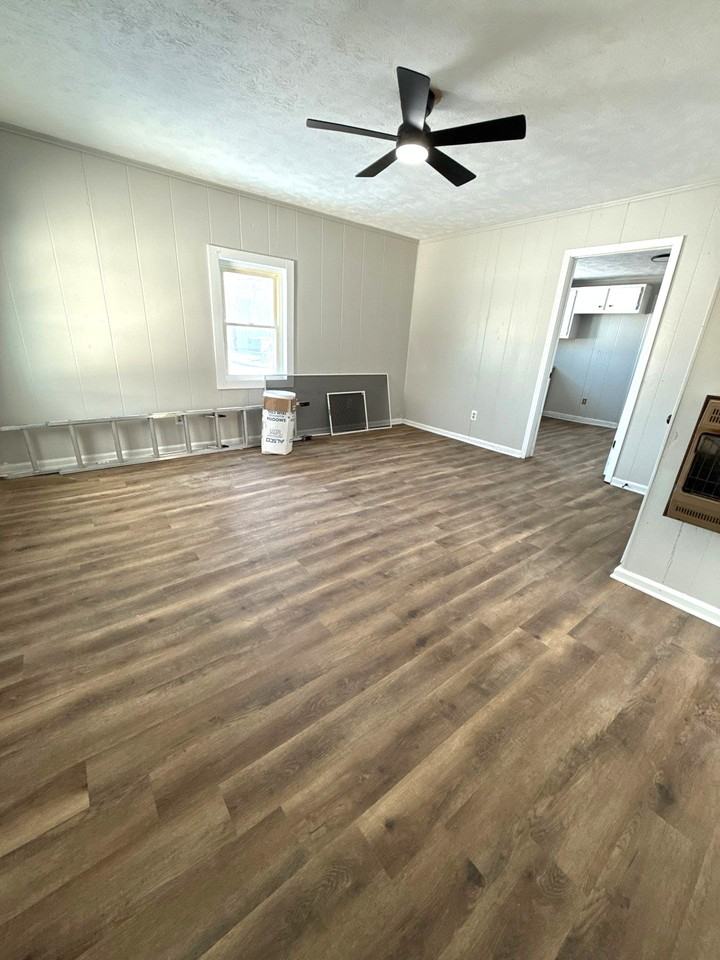 418 S Washington Ave #1 - Photo 2 of 10